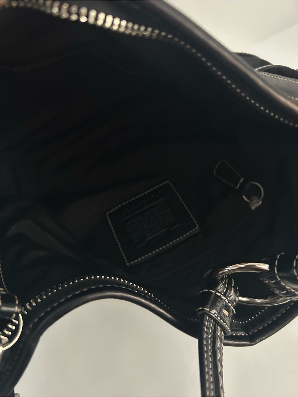 Coach Black Soho/Hampton Signature C Hobo Half Moon Bag Y2K - Picture 6 of 11